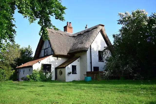 english thatched cottage