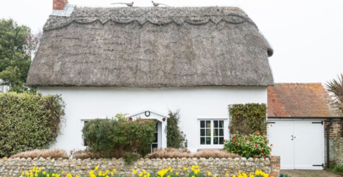 When Were Thatched Roofs Invented?