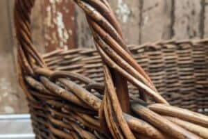 How to Treat Woodworm in A Wicker Basket 